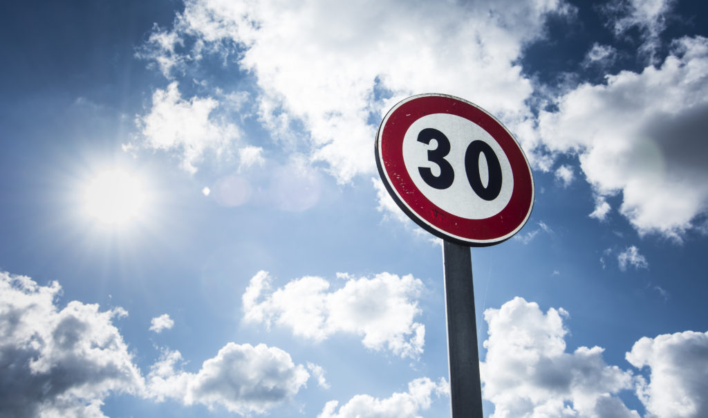 30 km/h
